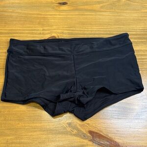 Catalina NWOT Black Swimwear Shorts Medium